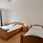 Josip-2 By Interhome Apartman *