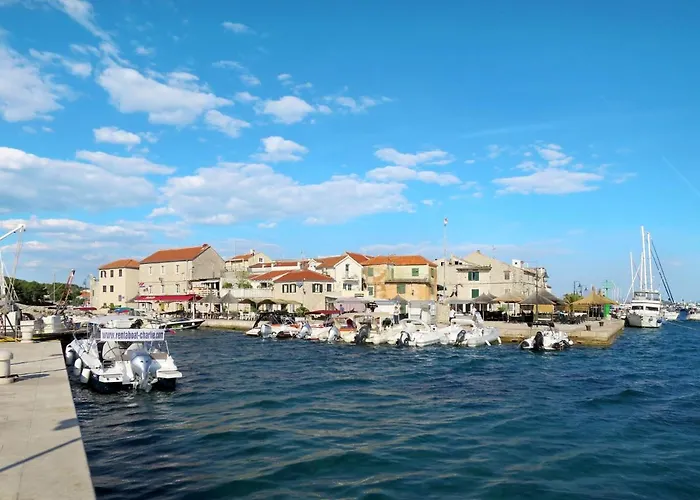 Josip-2 By Interhome דירה